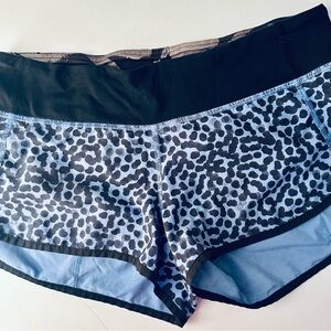 Lululemon Blue Leopard Print Shorts - 6